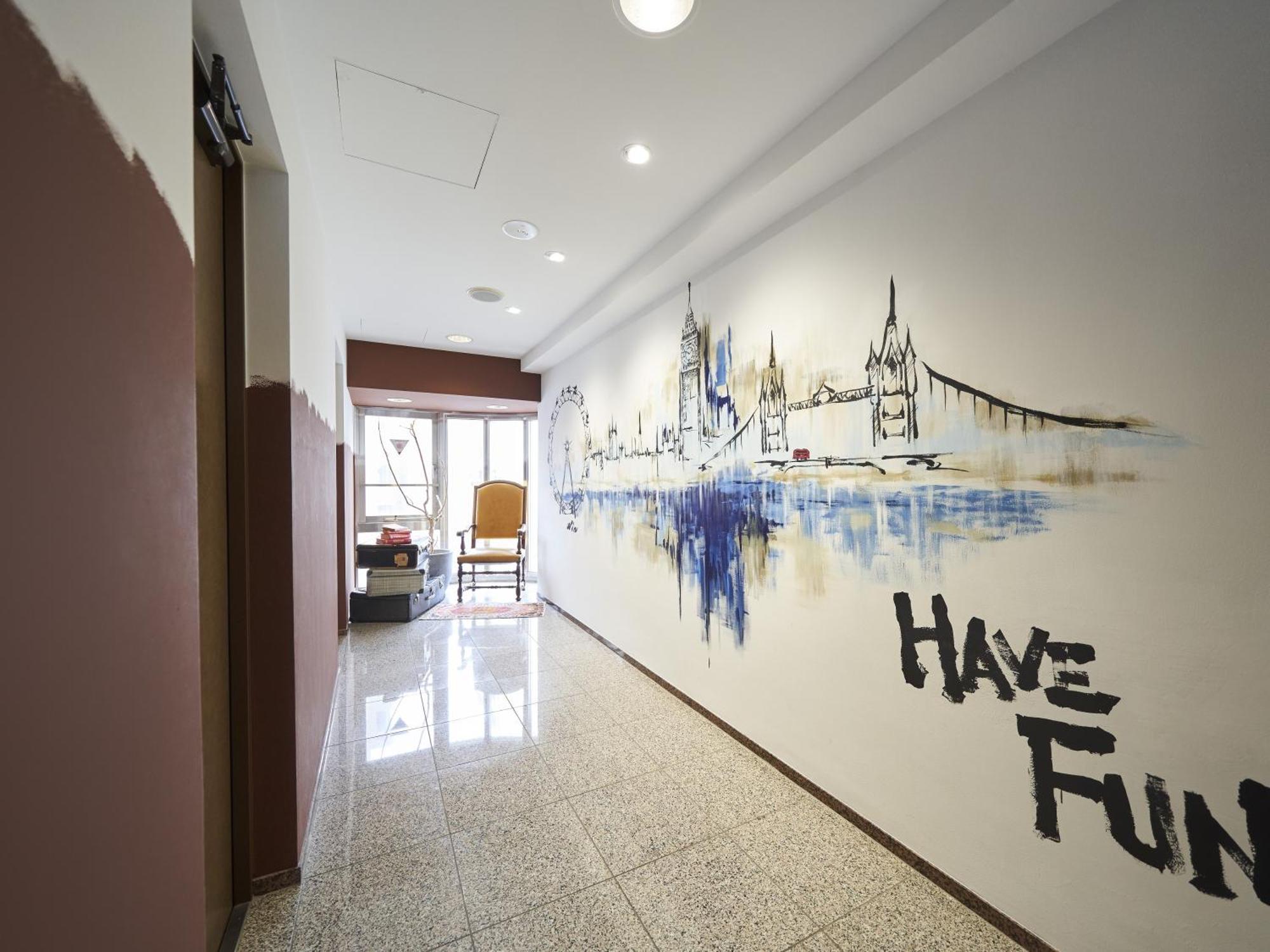 Hotel Toms Tokyo Exterior photo